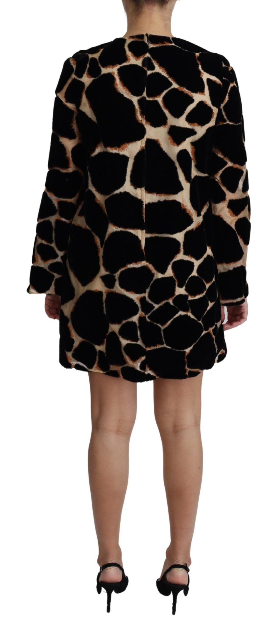 Chic Giraffe Print Shift Mini Dress