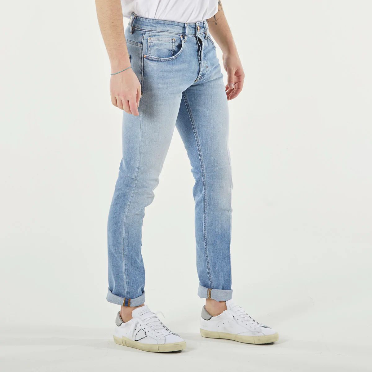 Chic Light Blue Slim Fit Denim