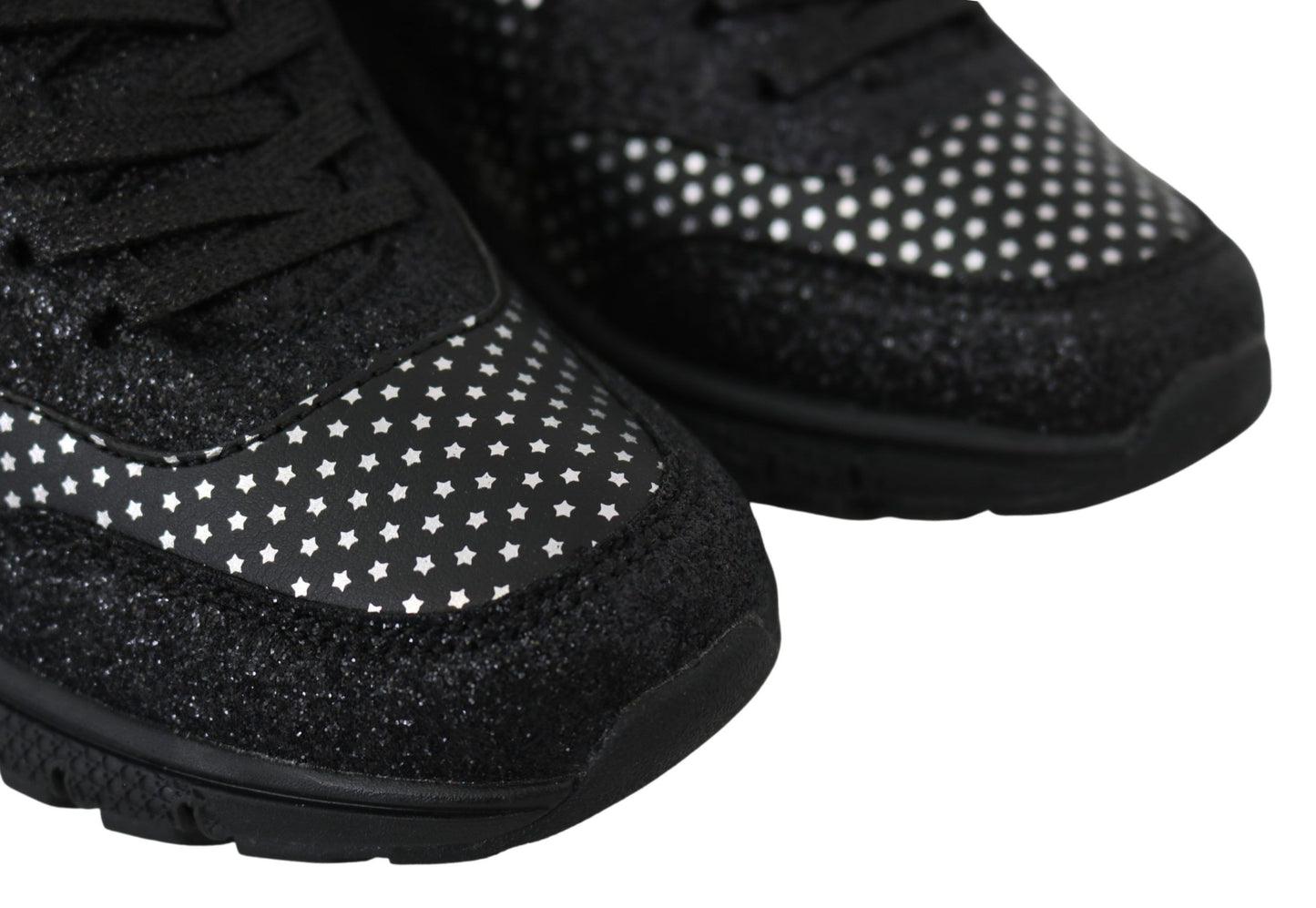 Elegant Black Runner Jasmines Sport Shoes