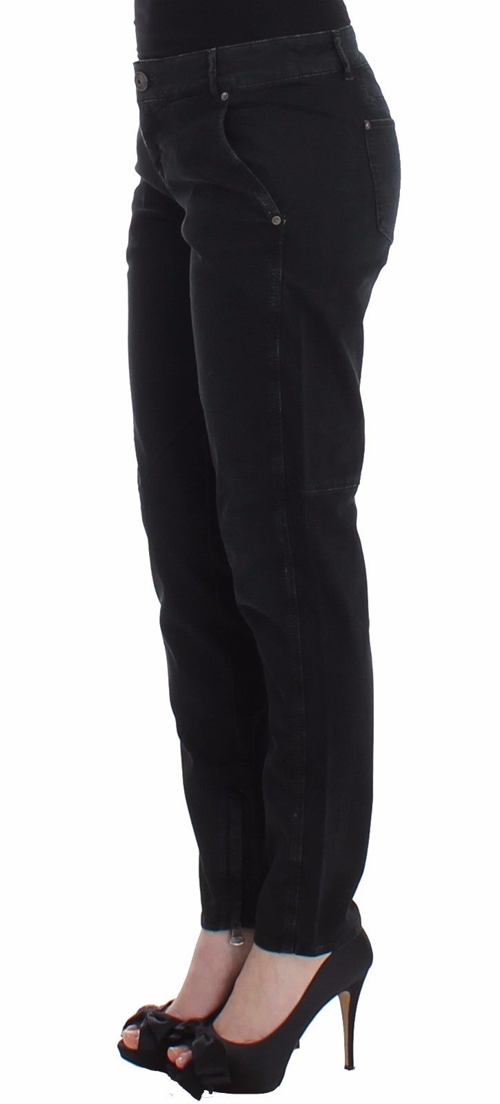 Sleek Black Slim Leg Designer Jeans