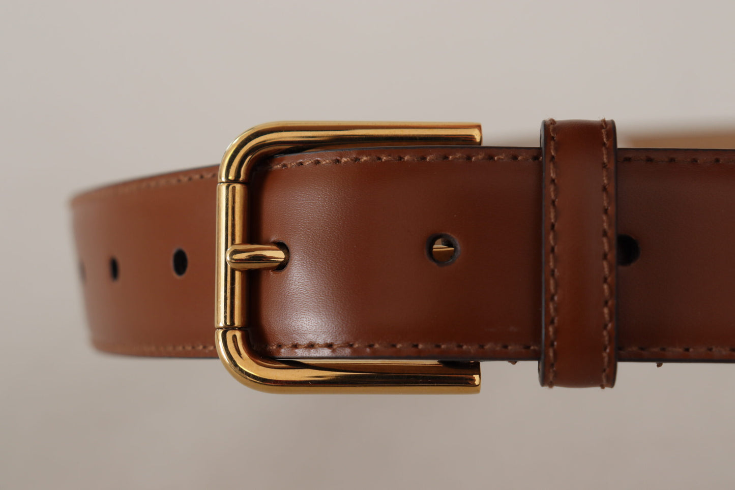 Elegant Leather Belt with Engraved Buckle