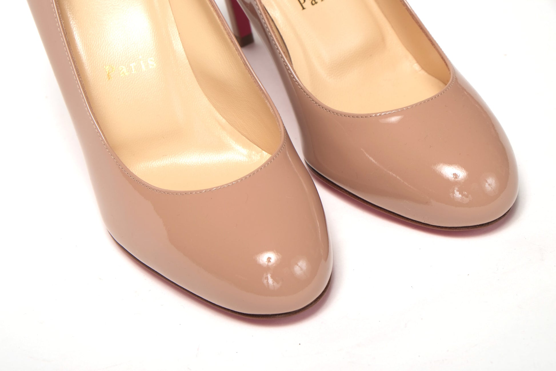 Nude Round Toe High Pump Shoe