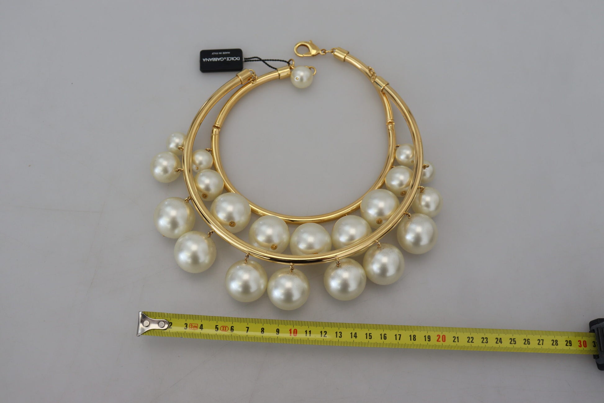 Elegant Faux Pearl Embellished Gold Choker