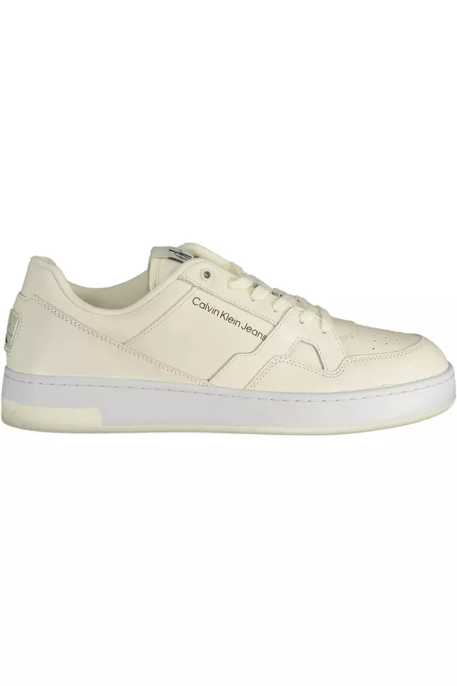 Sleek White Sporty Sneakers with Eco-Conscious Twist