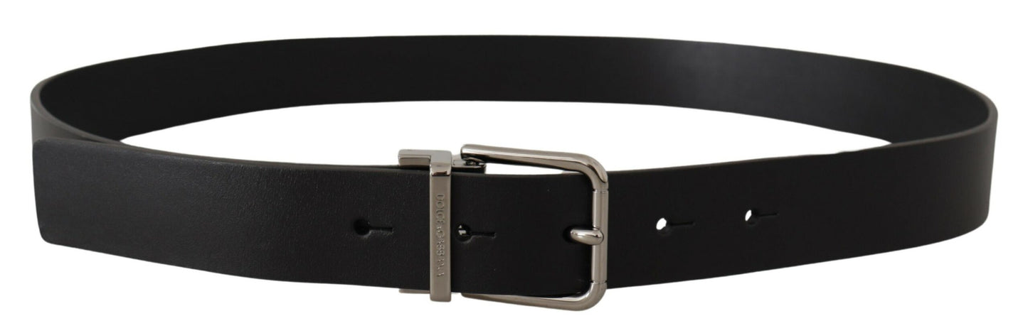 Elegant Black Leather Belt with Metal Buckle