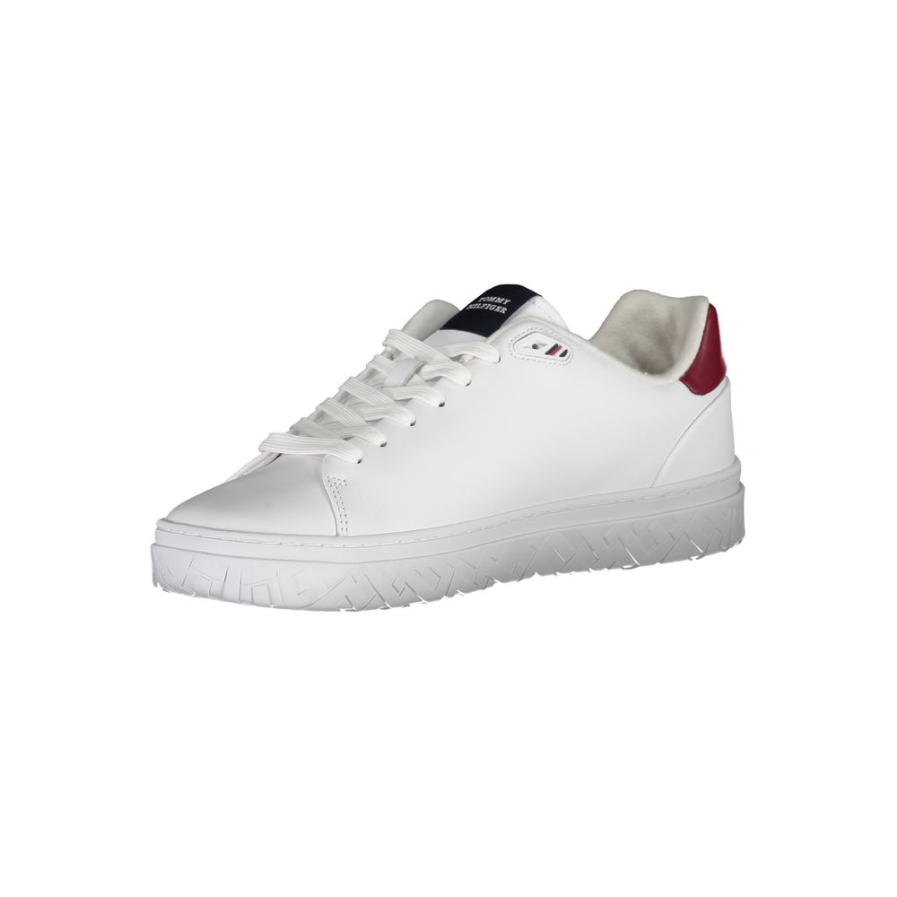 Classic White Sneakers with Contrast Detailing