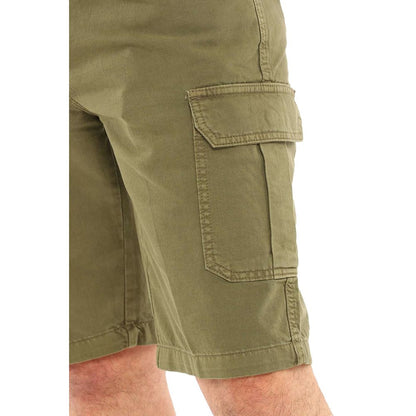 Chic Cargo Bermuda Shorts in Green