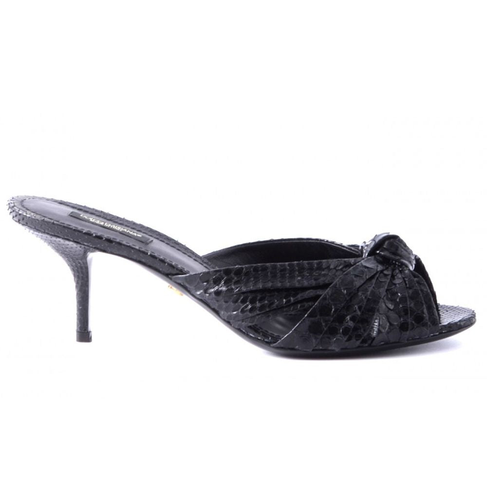 Black Pitone Moluro Sandal