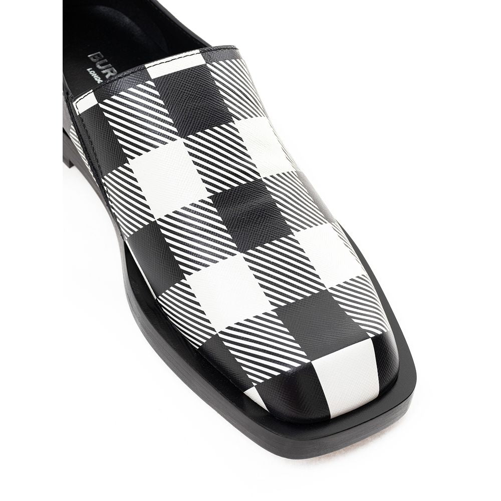 Black And White Leather Flat Shoe