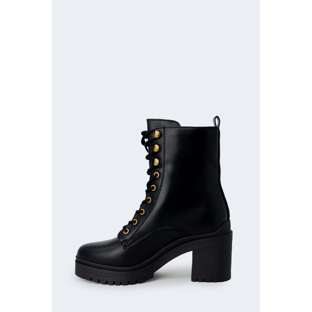 Black Polyethylene Boot