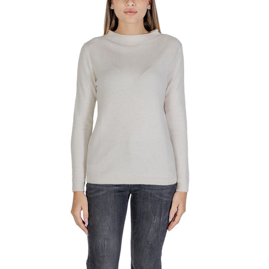 Cream Polyester Sweater