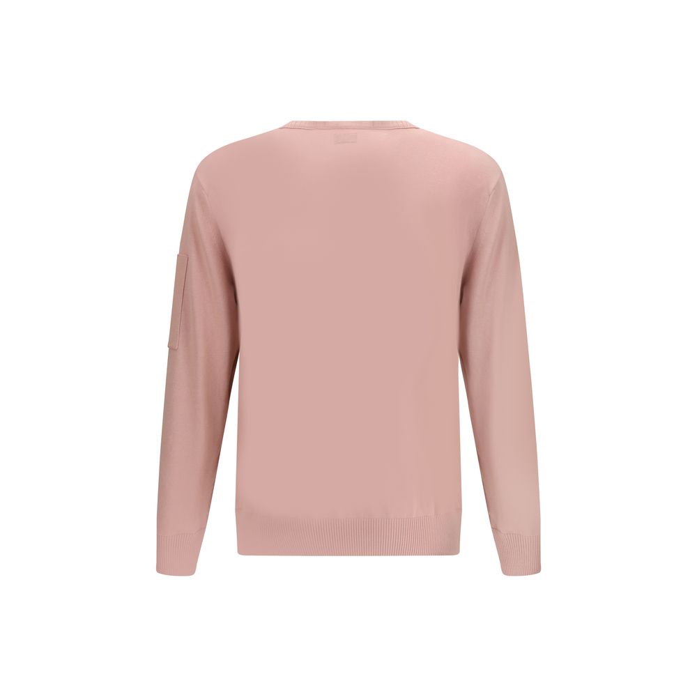 Sweater with iconic lens