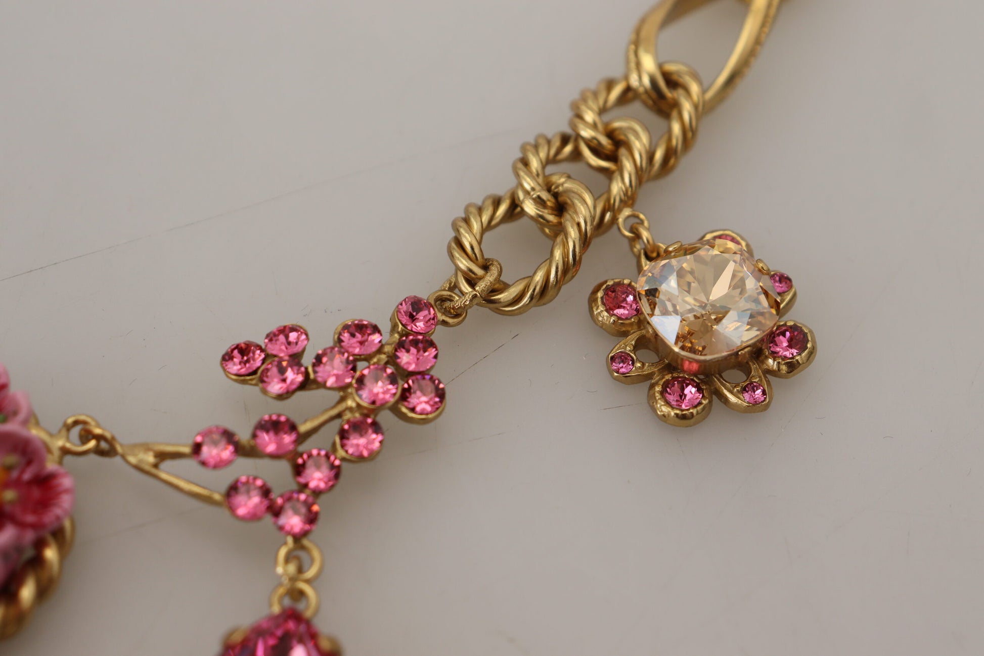 Elegant Floral Roses Gold-Plated Necklace