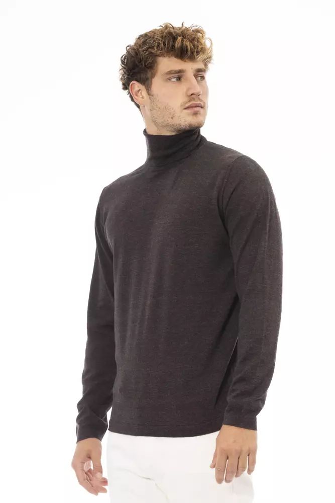 Elegant Turtleneck Sweater in Rich Brown