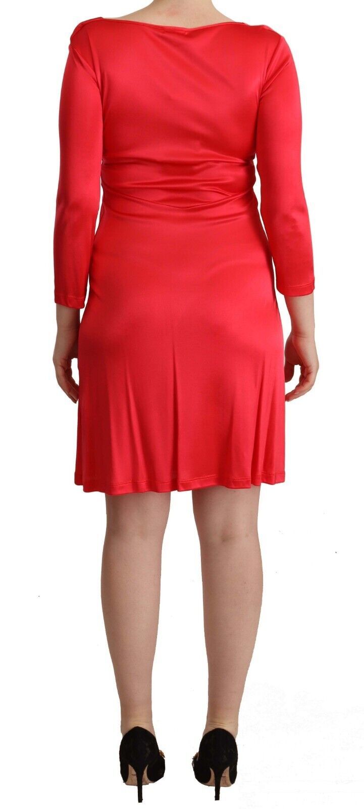 Elegant Red Knee-Length Sheath Dress