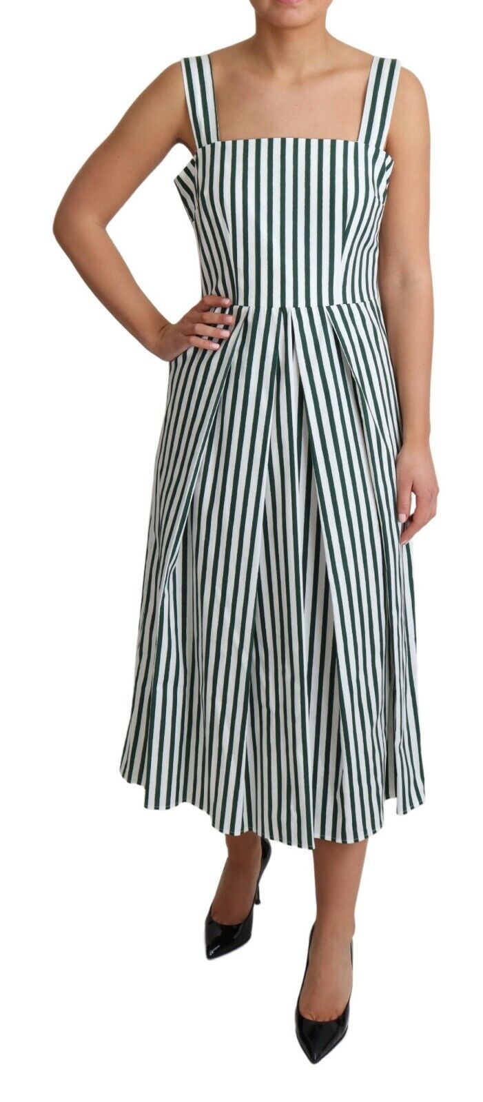 Chic Sleeveless A-Line Dress in White & Green